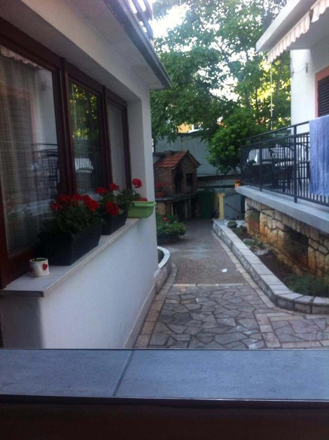 Apartments By The Sea Selce, Crikvenica - 16375 Kültér fotó