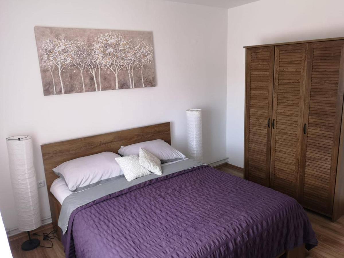Apartments By The Sea Selce, Crikvenica - 16375 Kültér fotó
